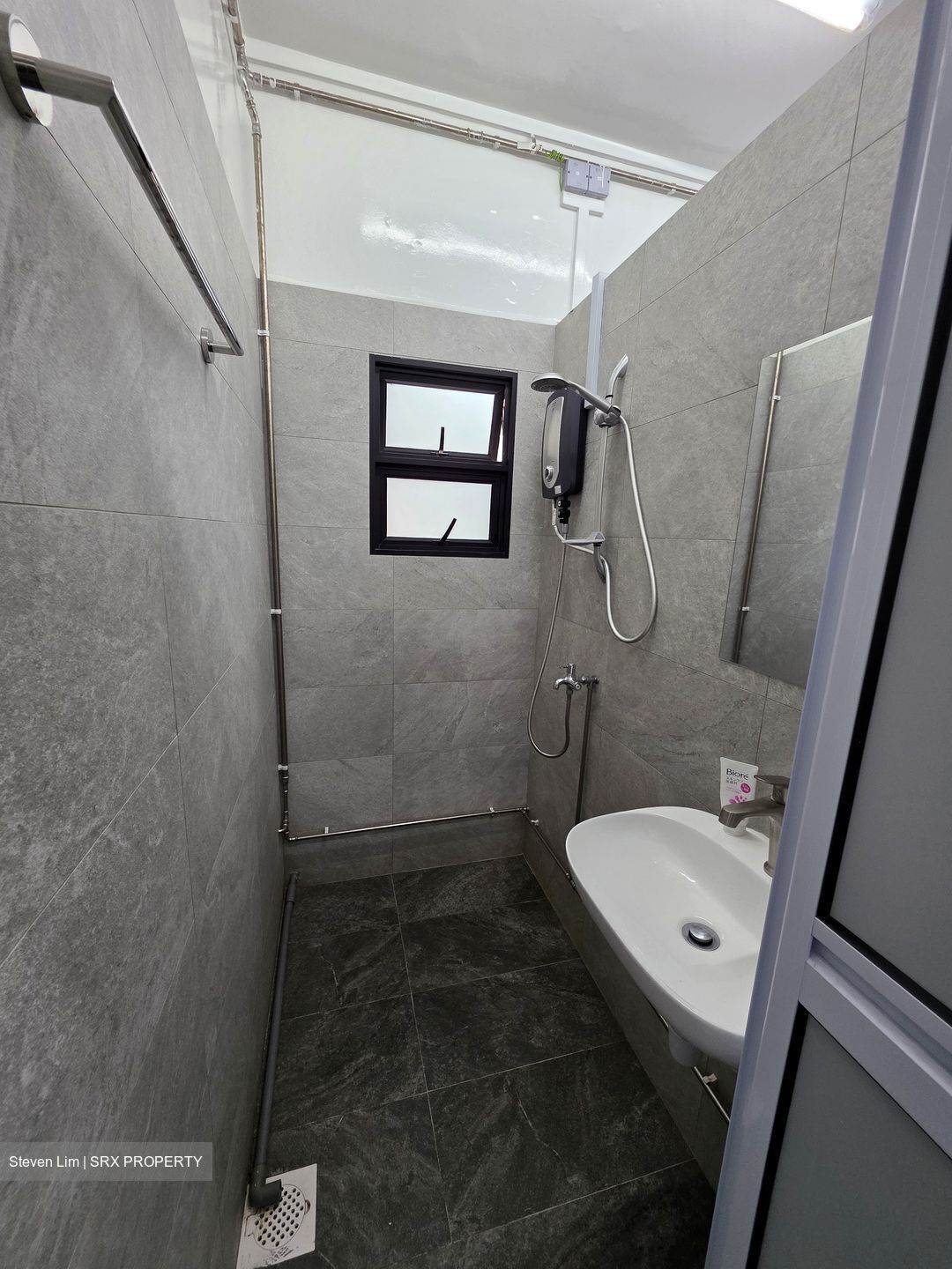 Kitchener Road (D8), Apartment #583956631